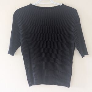 Textured Black Short-Sleeve Knit Top